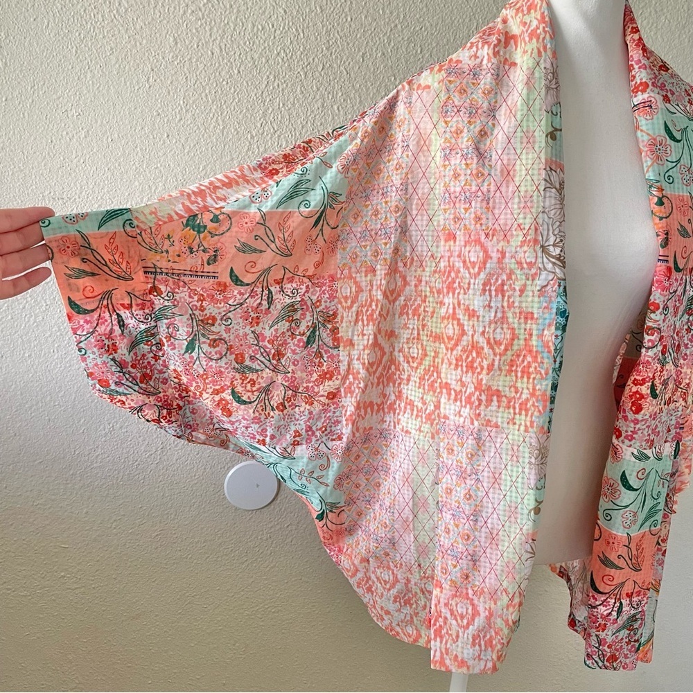 World Market Floral Kimono Cardigan Women’s One Size Patchwork Boho Oversized - Picture 6 of 14